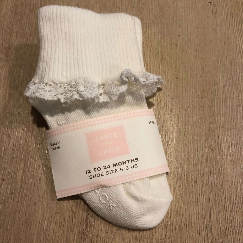 Janie and jack fancy white cuff sock